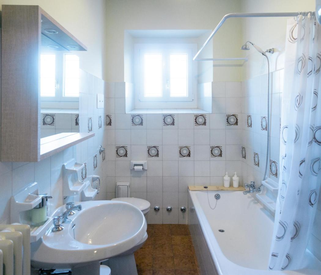 La Cascinetta Bed & Breakfast Passirano Exterior photo